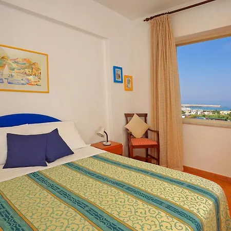 Mena Hotel