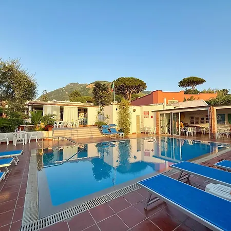 Hotel Mena Forio (Isola d'Ischia)