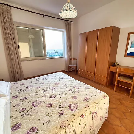 Hotel Mena Forio (Isola d'Ischia)