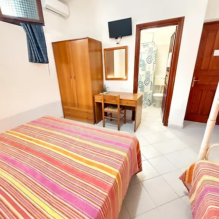 Mena Forio di Ischia