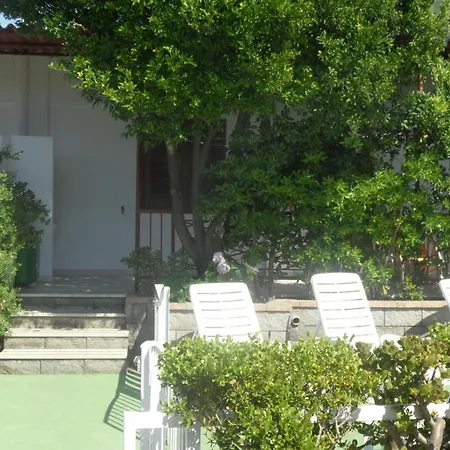 Mena Forio di Ischia