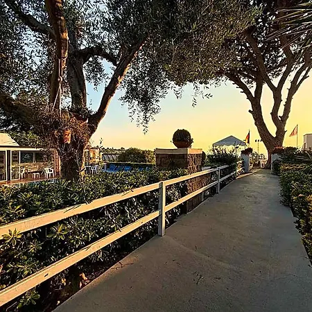 Mena Ξενοδοχείο Forio di Ischia
