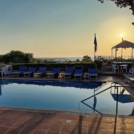Mena 3* Forio di Ischia