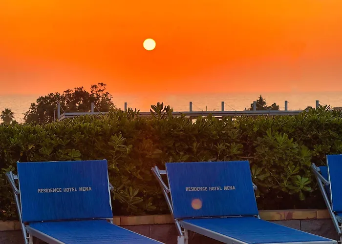 Ξενοδοχείο Mena 3*