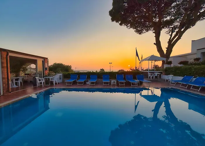 Mena Forio di Ischia