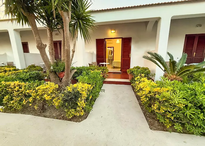 Ξενοδοχείο Mena 3*