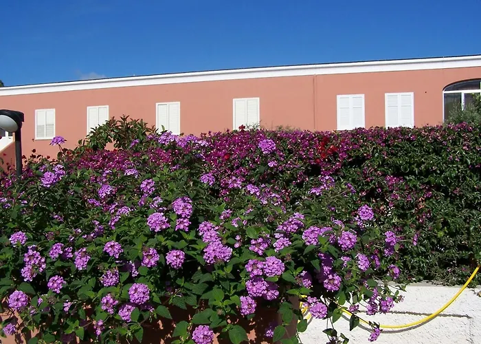 Mena Ξενοδοχείο