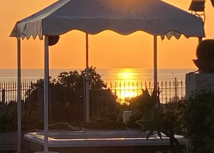 Mena Forio di Ischia