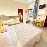 Hotel Mena