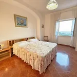 Hotel Mena