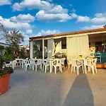 Hotel Mena