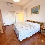 Mena Hotel