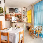 Mena Forio di Ischia