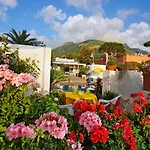 Mena Forio di Ischia