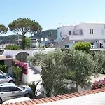 Hotel Mena