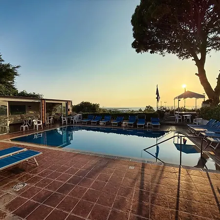 Mena ホテル Forio di Ischia