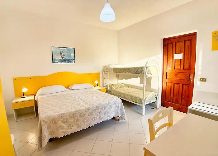 Mena Forio di Ischia